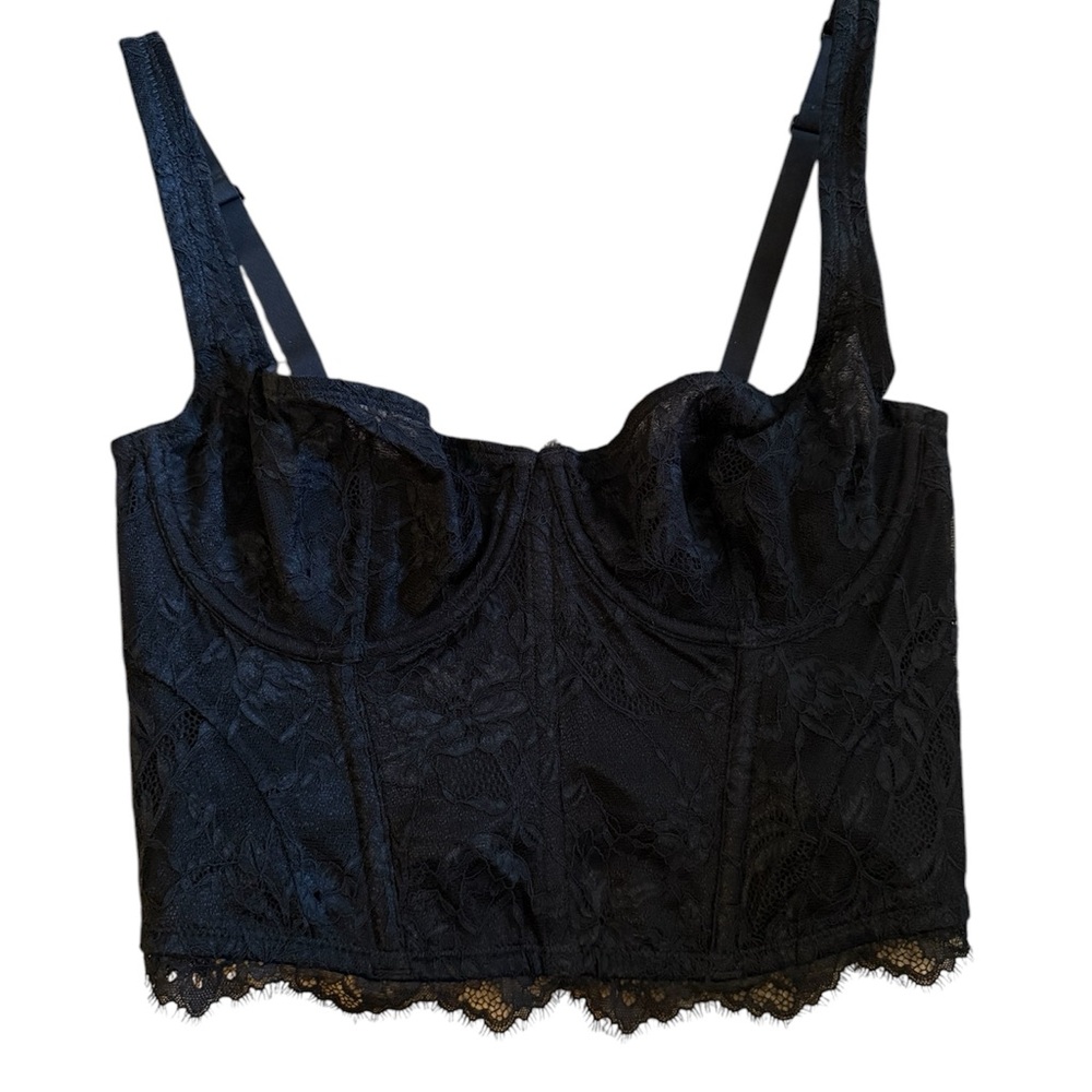 Skims Lace Corset black brand new without tags 
Medium